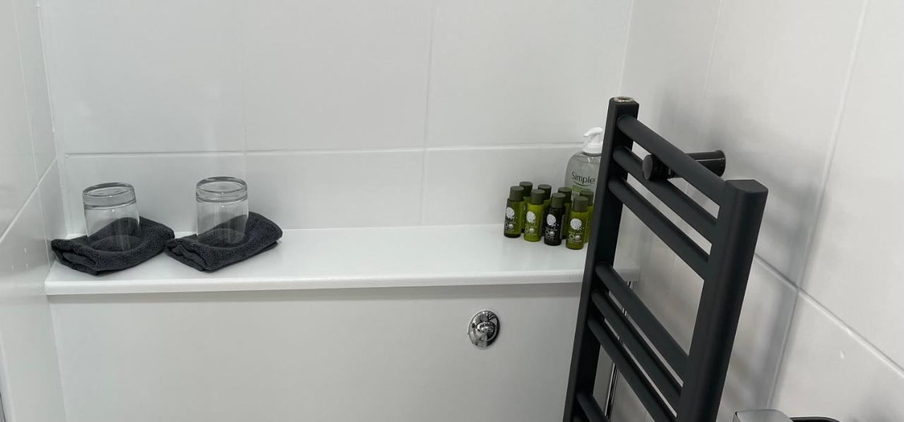 Stunning Contemporary 1 Bedroom En-Suite Annexe 普里茅斯 外观 照片